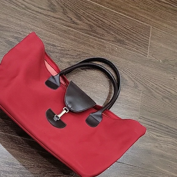 Source Unknown Vibrant Red Tote with Black Details - Picture 3 of 9